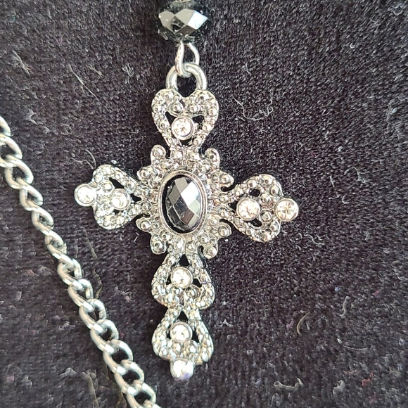 necklace and bracelet - Picture 9 of 10